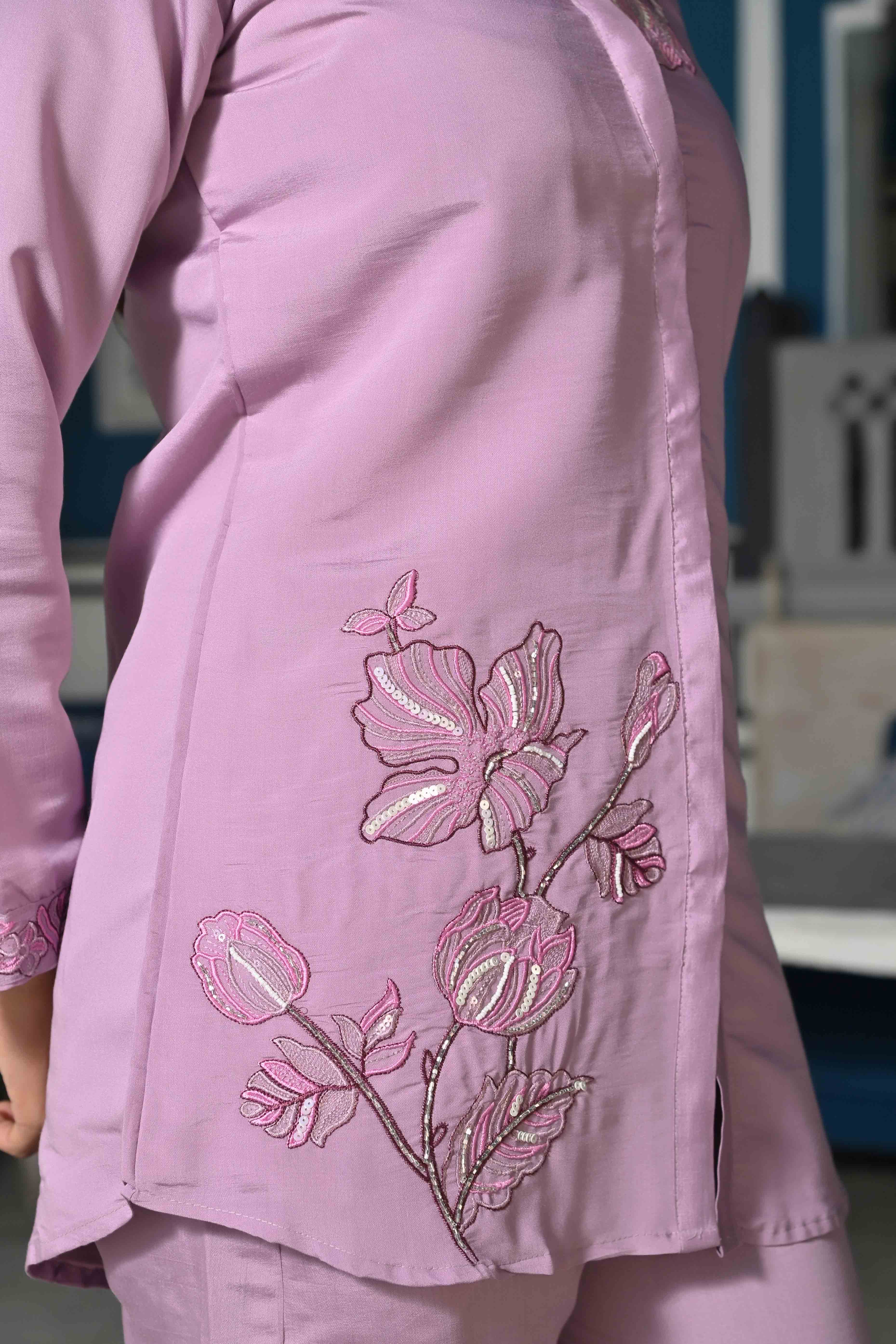 Mauve Floral Hand Work Embroidered Chanderi Co-Ord Set