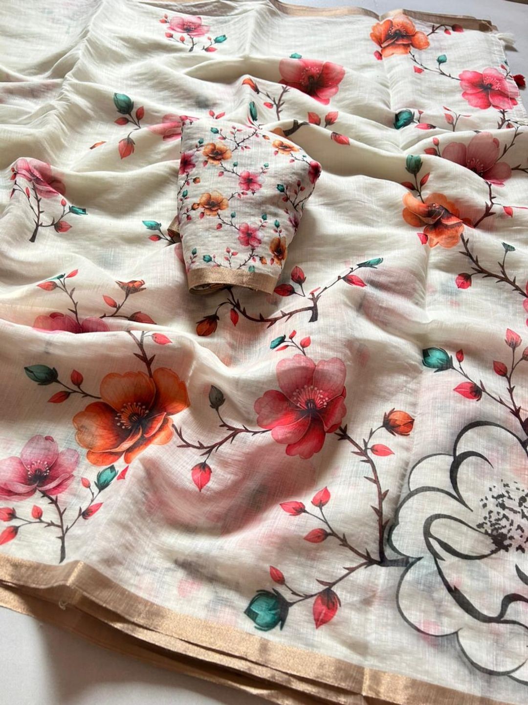 Timeless Off-White Linen Cotton Saree Adorned with Delicate Floral Prints - Image 4