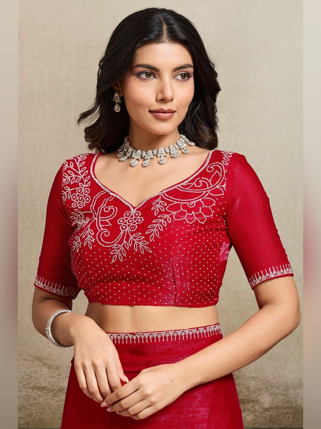 Elegant Crimson Red Solid Organza Chiffon Silk Saree Highlighted With Jarkan Work Border - Image 5