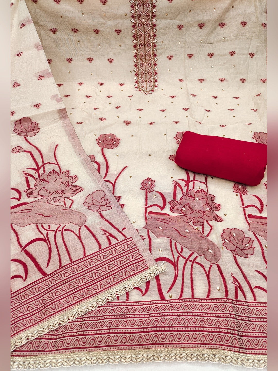 Charming Cream & Red Floral Weaving Banarasi Silk Dress Material Showcasing Refined Moti Handwork - Image 4