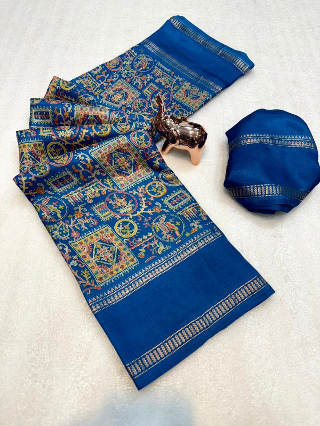 Elegant Teal Blue Tussar Silk Saree Featuring Traditional Zari Detailing - Image 3