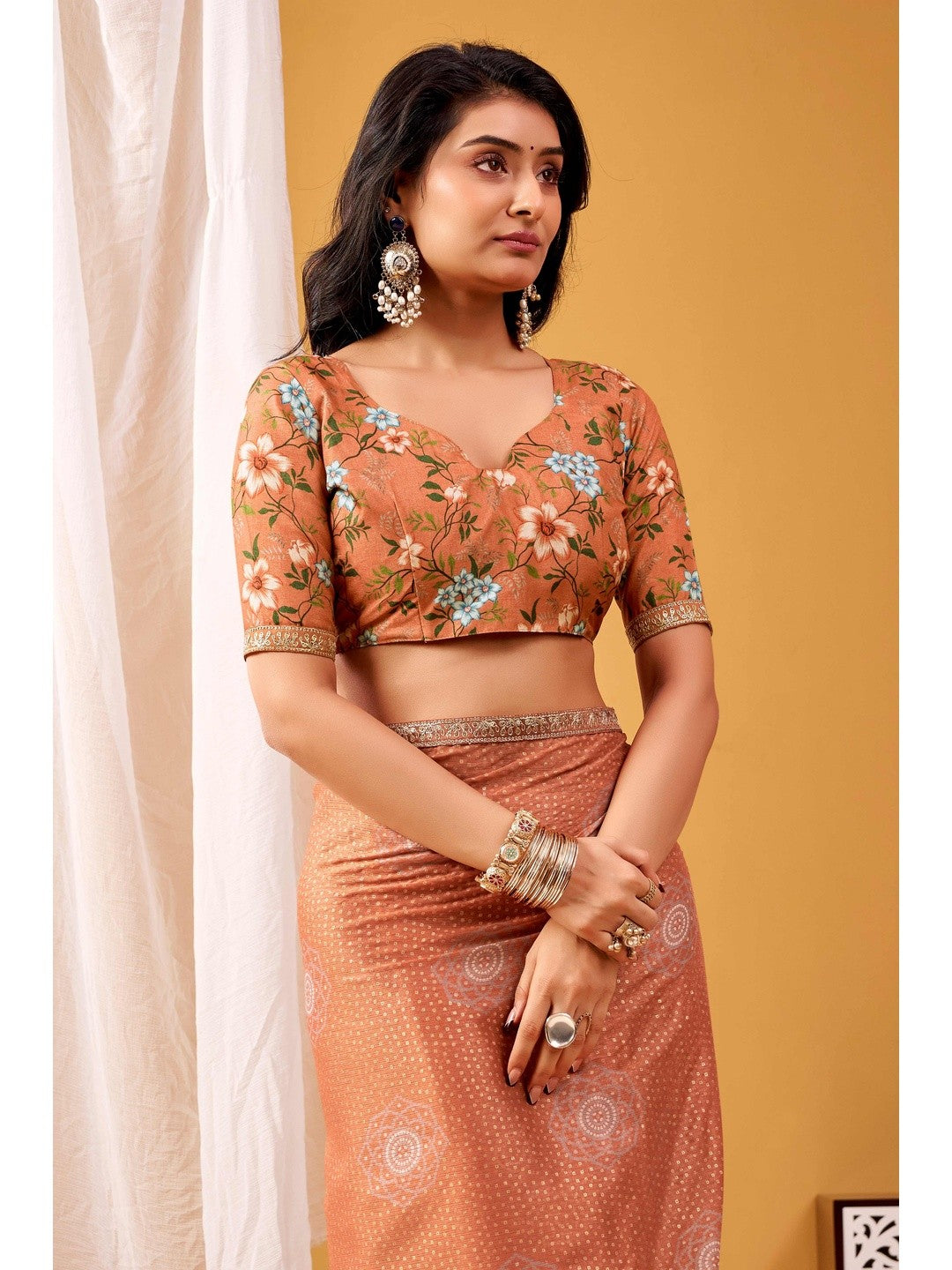Sophisticated Dusty Peach Bandhani Foil Printed Chiffon Saree With Luxe Sequins Embroidered Border - Image 7