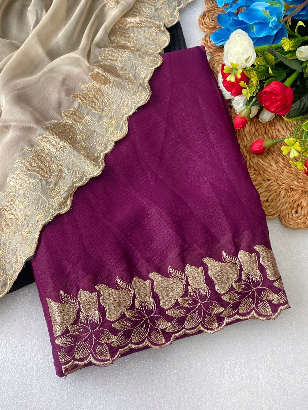 Elegant Wine Solid Georgette Saree Highlighted With A Delicate Floral Embroidered Border - Image 2