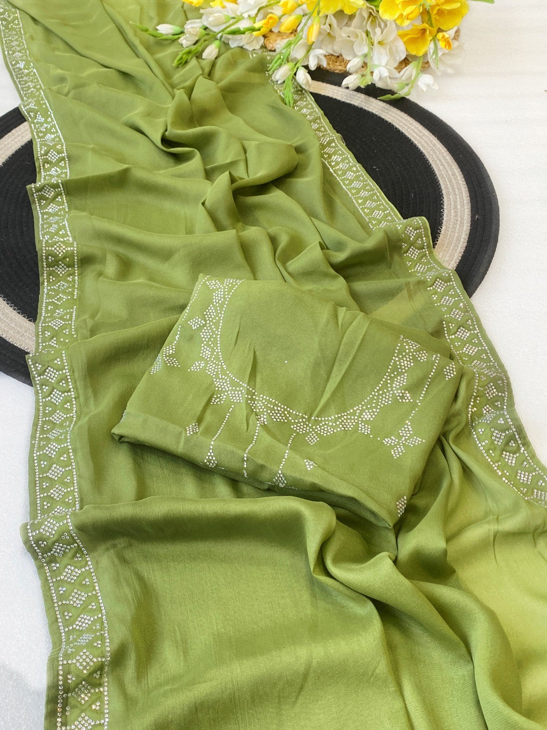 Exquisite Emerald Green Solid Georgette Saree Adorned With Luxurious Swarovski Crystal Border Work - Image 3