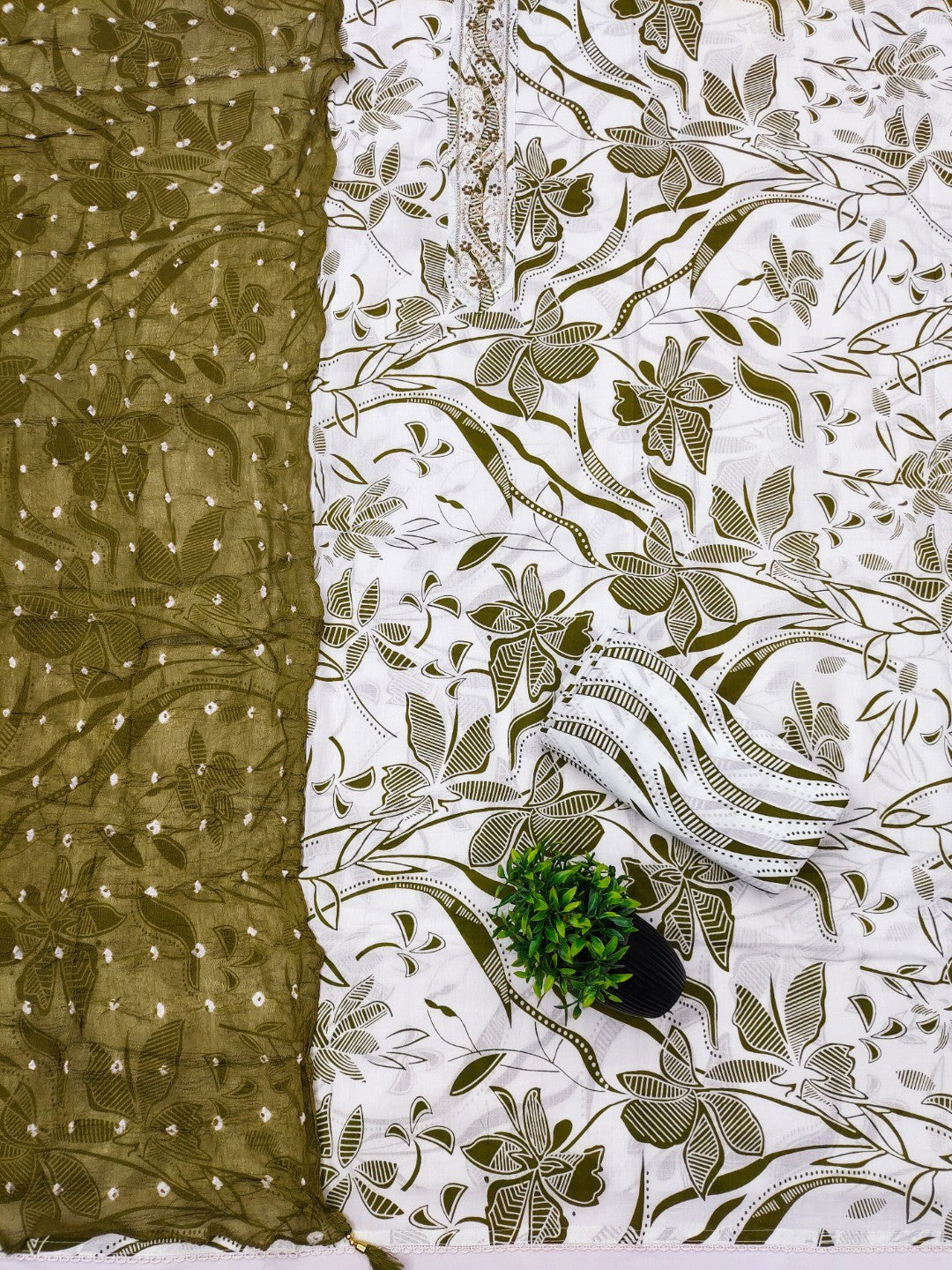 Traditional Green & White Floral Printed Pure Cotton Dress Material With Embroidered Neck Work - Image 3