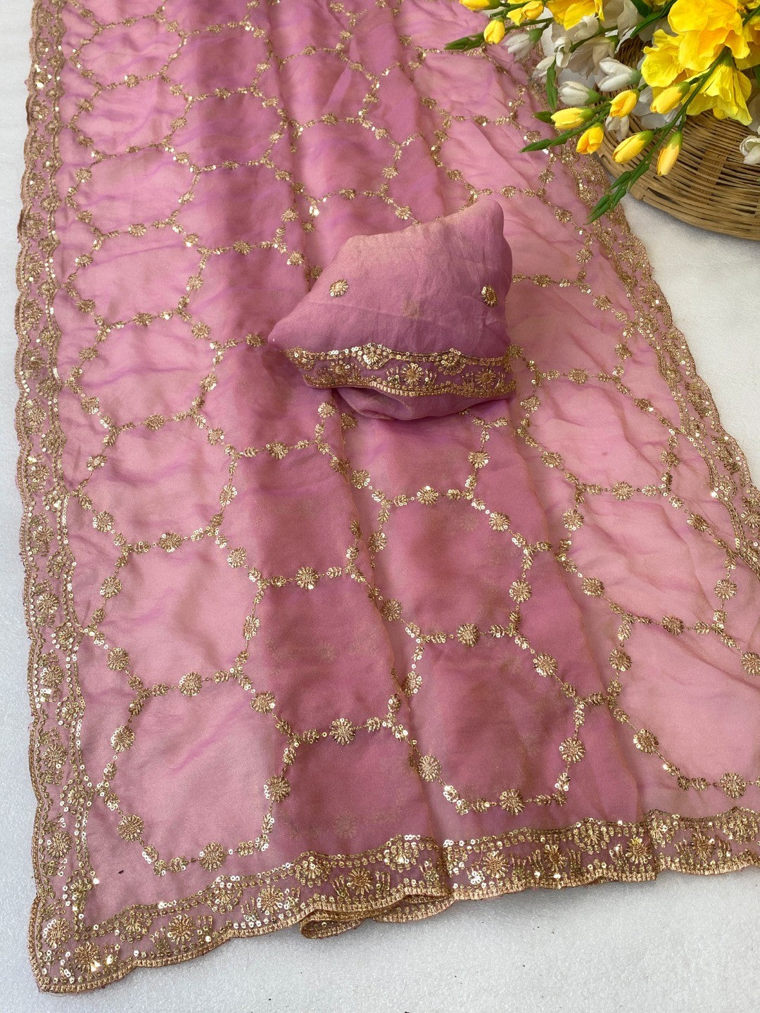 Elegant Pink Shimmer Saree Adorned With Intricate Sequins Embroidery Work - Image 5