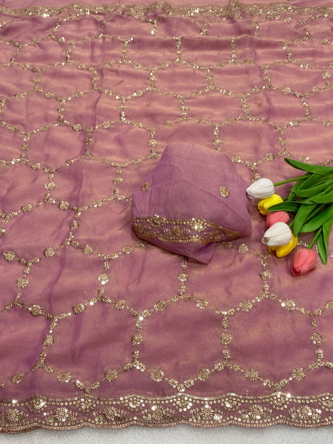Elegant Pink Shimmer Saree Adorned With Intricate Sequins Embroidery Work - Image 3