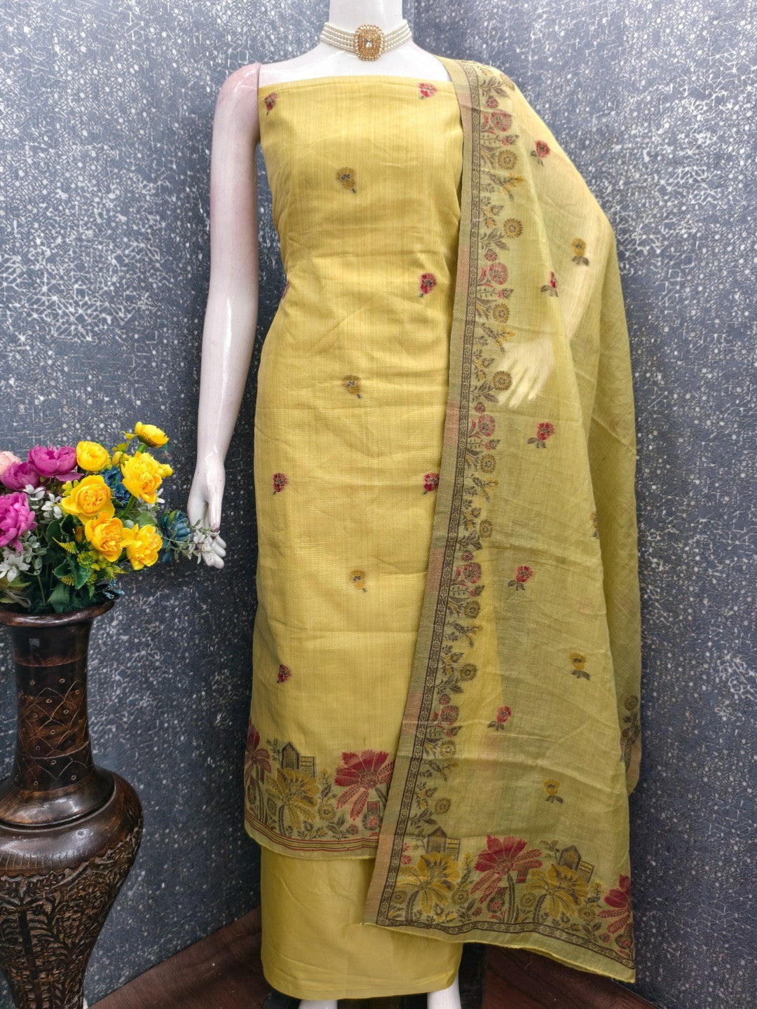 Elegant Yellow Chanderi Silk Jamdani Unstitched Dress Material - Image 4