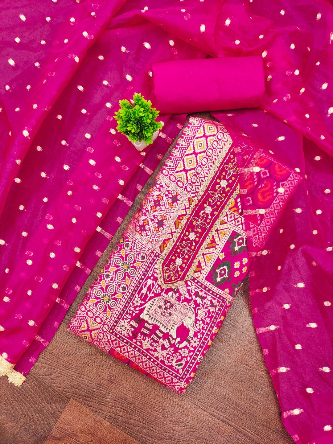 Luxurious Pink Weaving Viscose Banarasi Dress Material Highlighted With Beads & Moti Handwork - Image 2