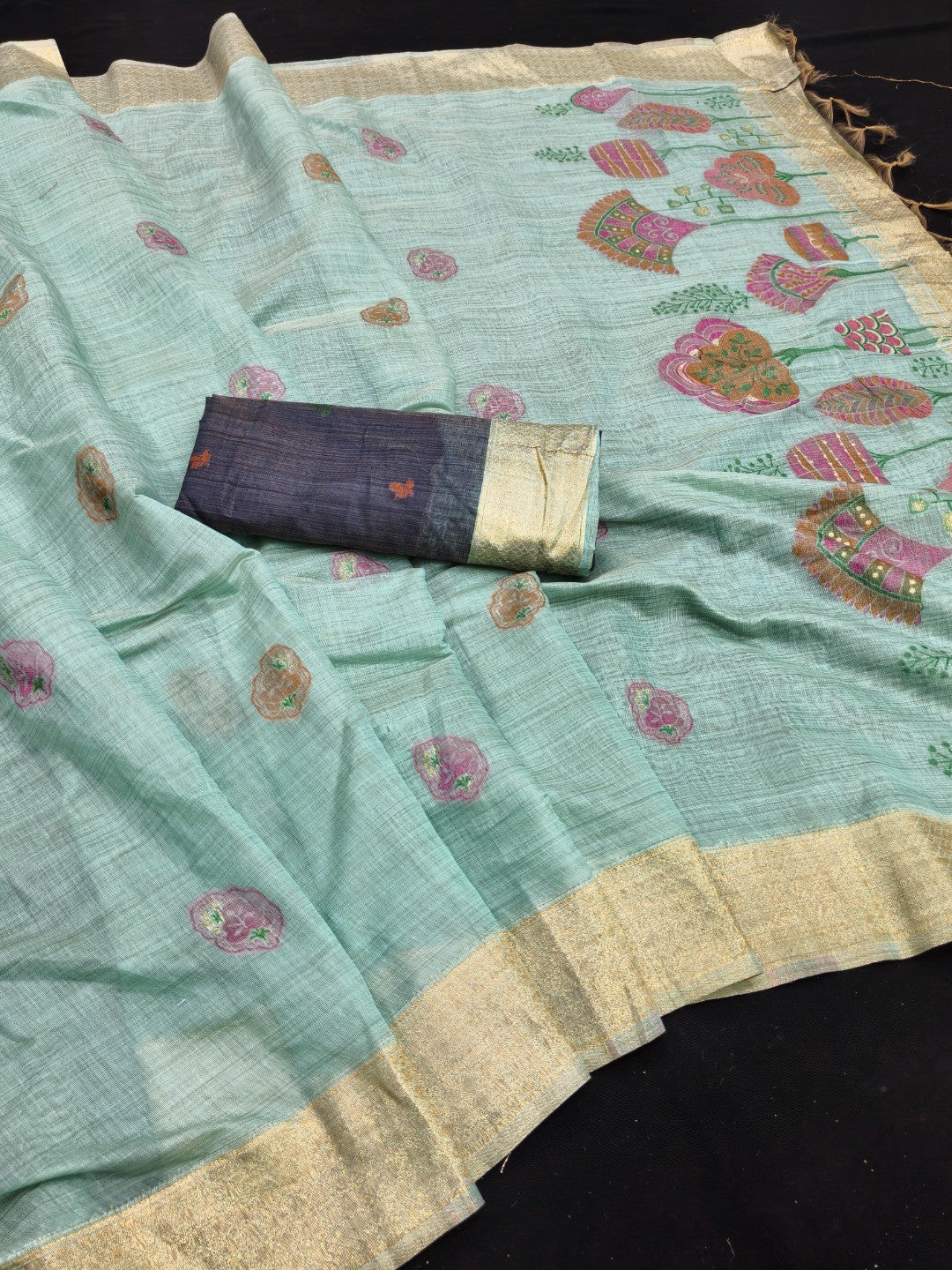 Elegant Sea Green Chanderi Silk Jamdani Woven Saree with Golden Border - Image 3