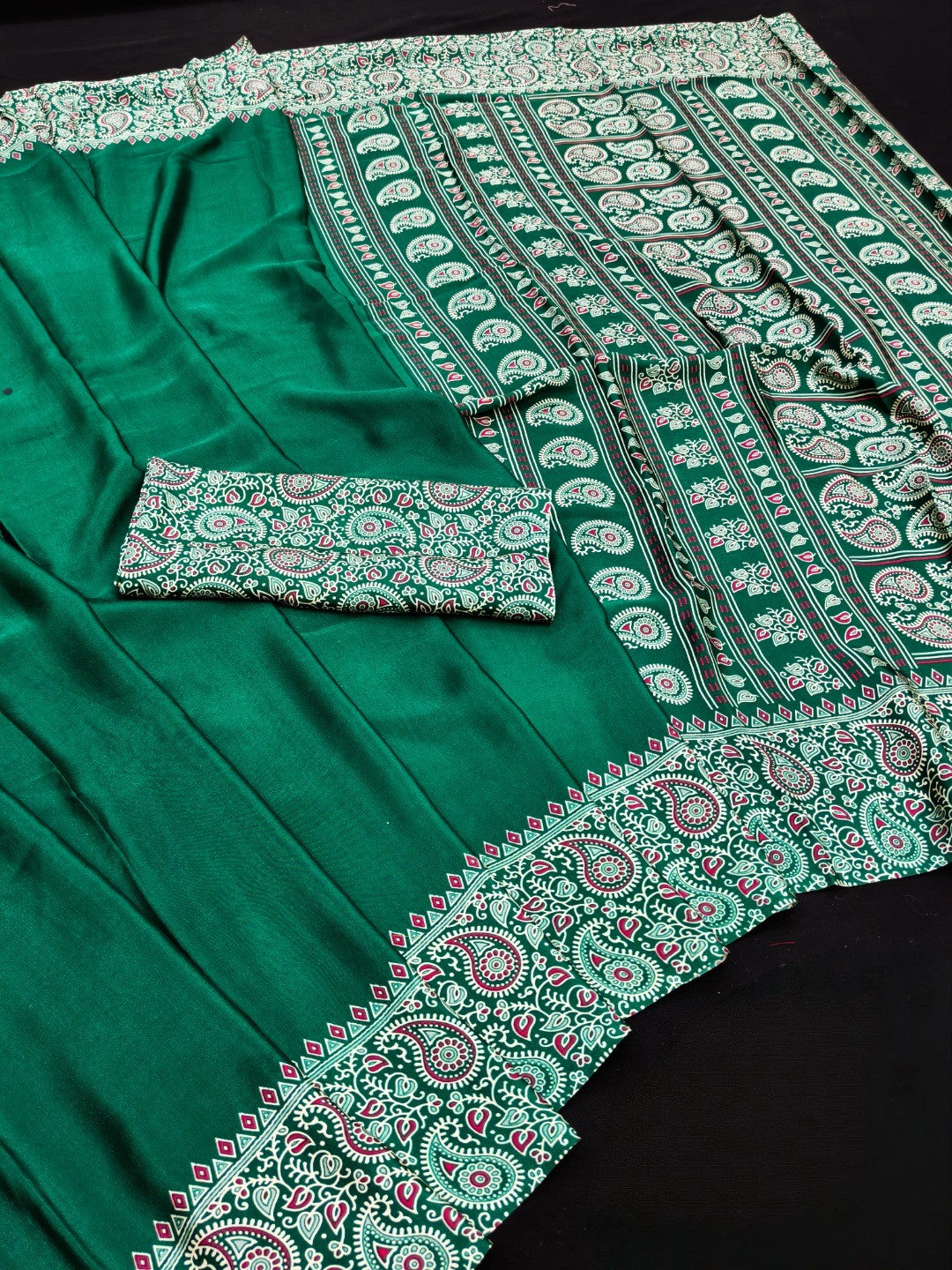 Green Satin Saree In Ajrakh Floral Print With Tassel Adorned Pallu - Image 2