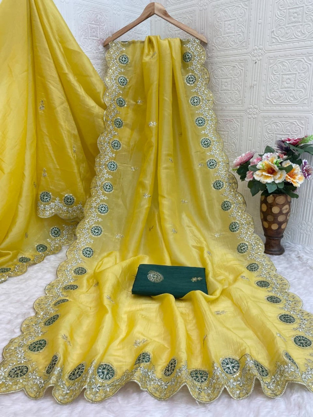 Yellow Charm Crunchy Saree with Premium Embroidered Border - Image 4