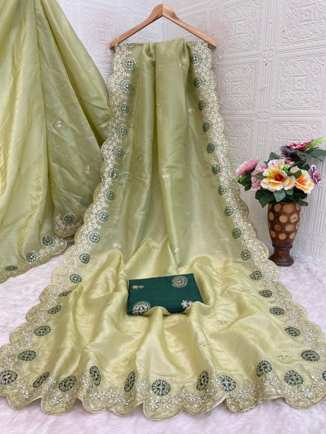 Green Charm Crunchy Saree with Premium Embroidered Border - Image 4