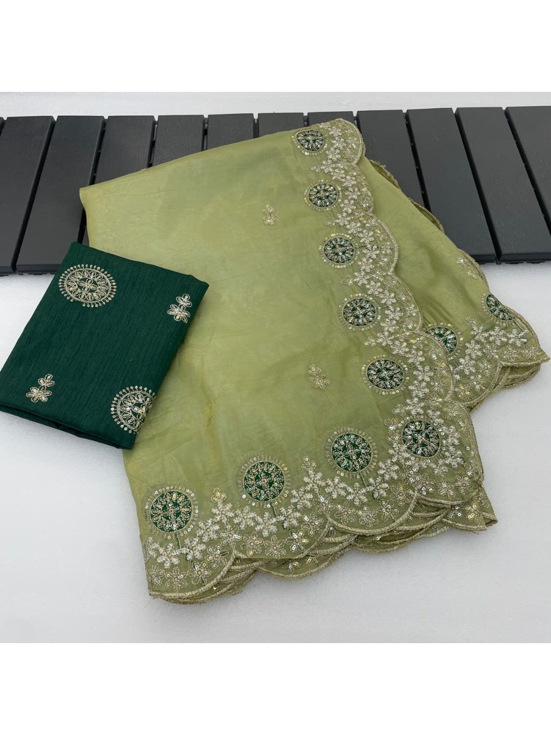Green Charm Crunchy Saree with Premium Embroidered Border - Image 7