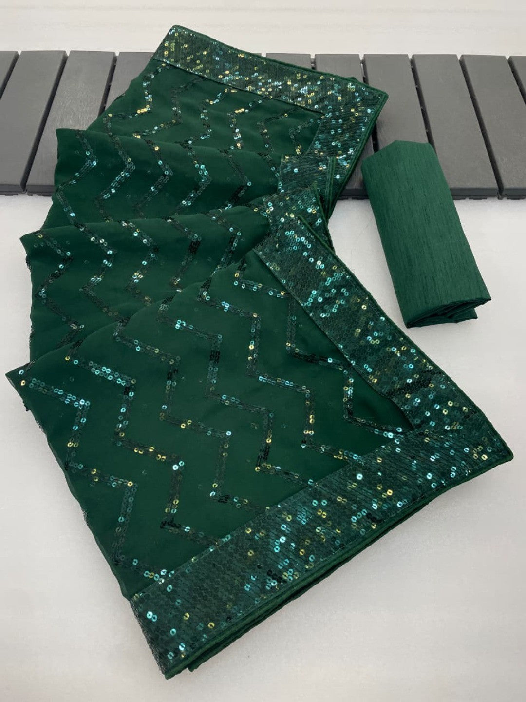 Elegant Bottle Green Georgette Silk Saree with Sequin Embellishments - Image 7