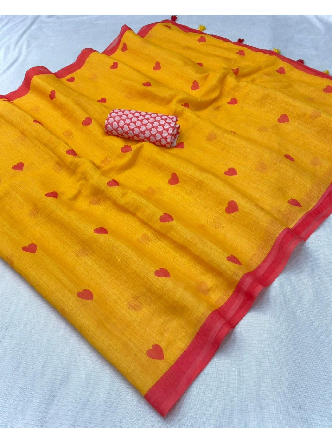 Mustard Digital Printed Linen Saree with Pink Heart Motifs - Image 2