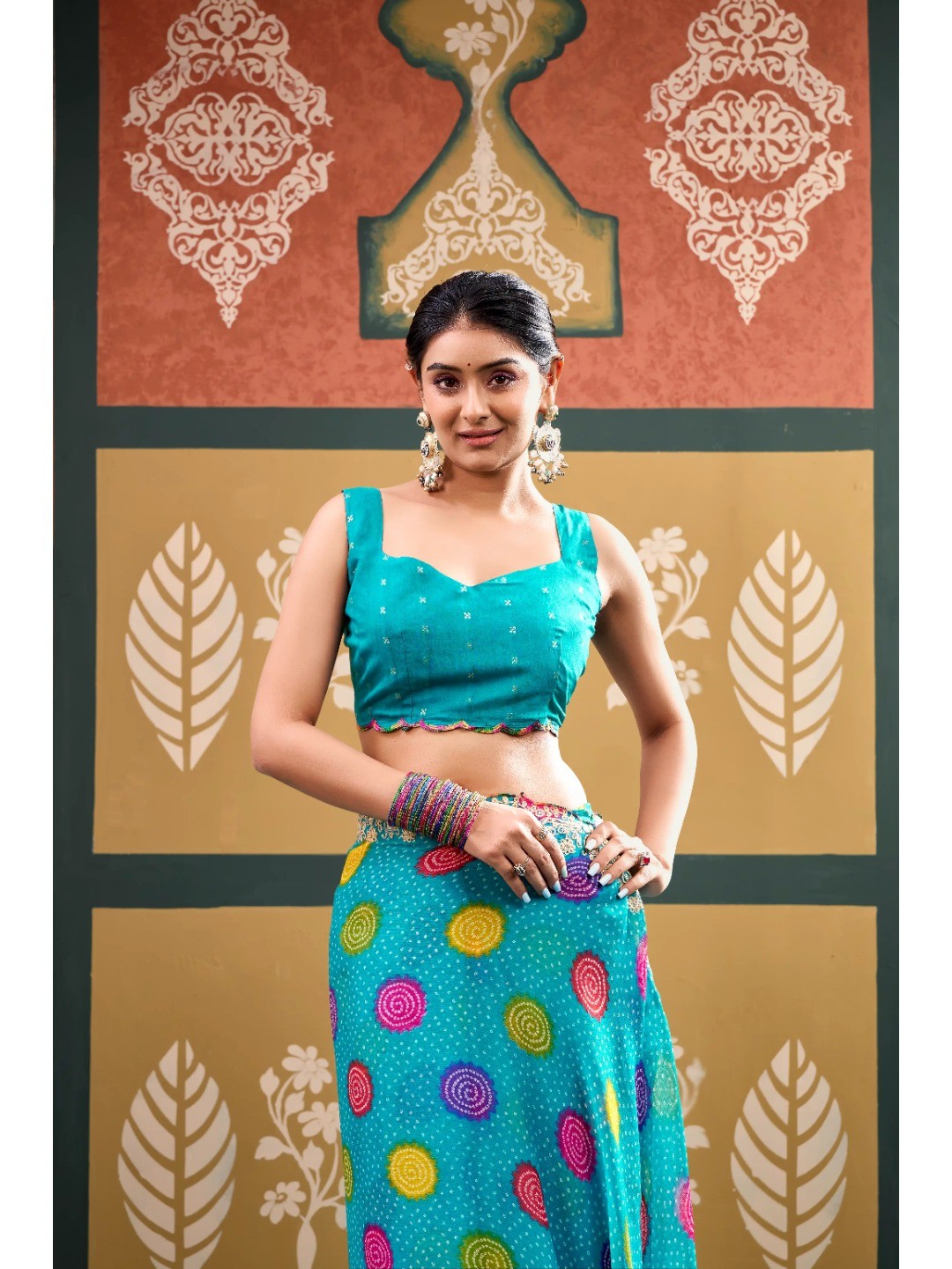 Elegant Turquoise Bandhani Printed Chiffon Saree with Embroidery Work - Image 5