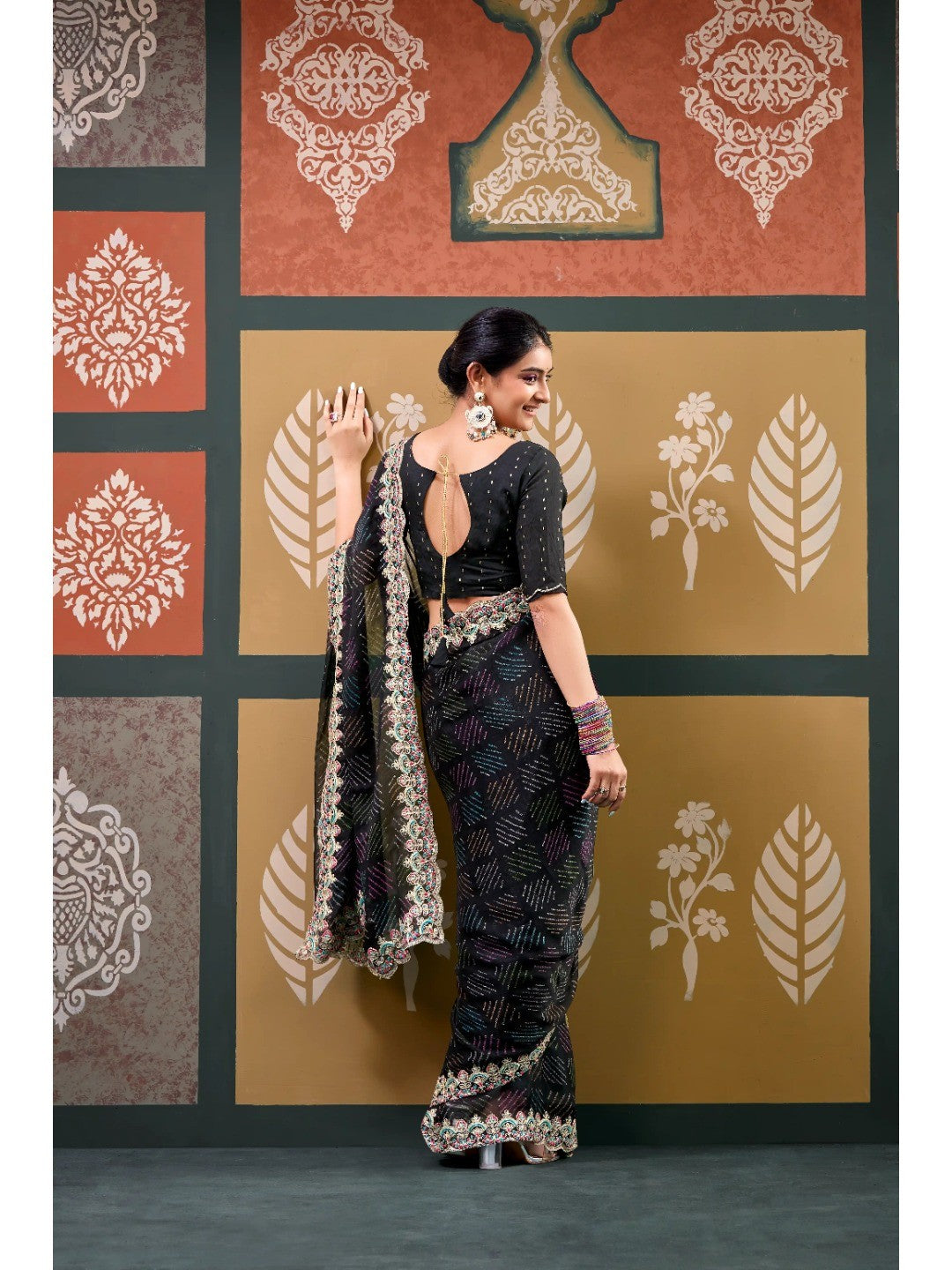 Elegant Black Bandhani Printed Chiffon Saree with Beautiful Embroidery Work - Image 2