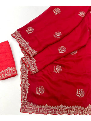 Glamorous Red Floral Motif Chiffon Saree Featuring Intricate Cording Embroidery - Image 2