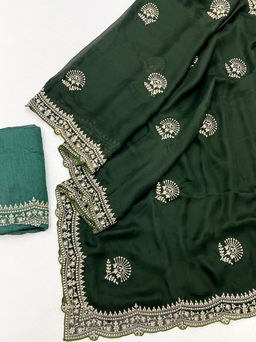 Glamorous Bottle Green Floral Motif Chiffon Saree Featuring Intricate Cording Embroidery - Image 3
