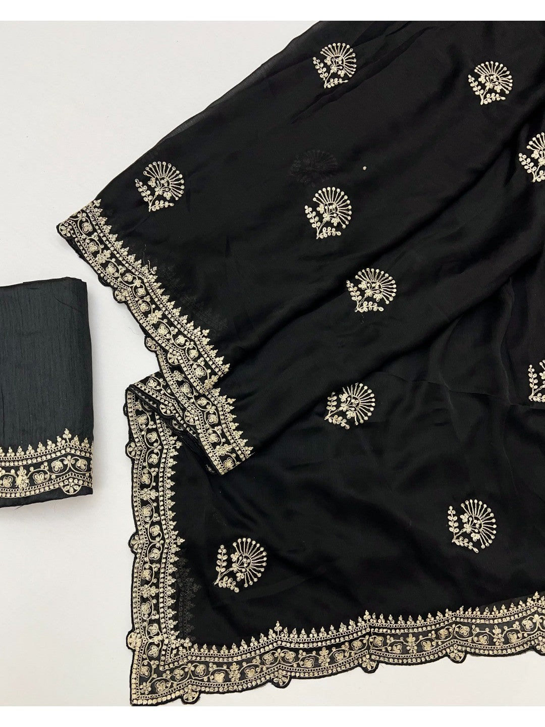 Glamorous Black Floral Motif Chiffon Saree Featuring Intricate Cording Embroidery - Image 3