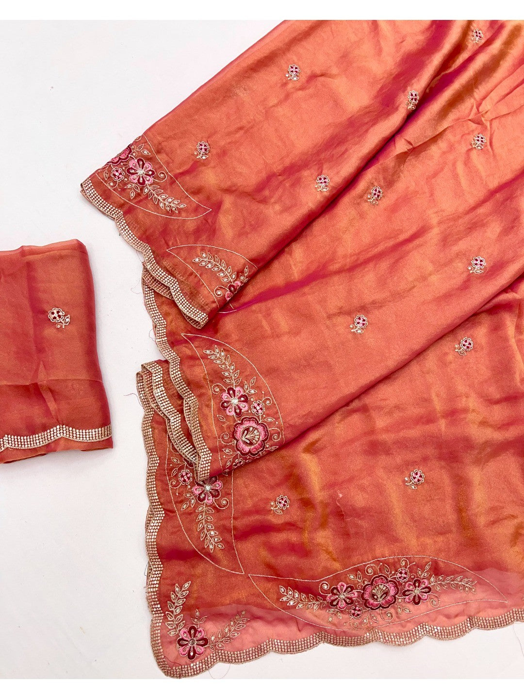 Luxurious Peach Floral Sequins Embroidered Moss Georgette Saree Accented With Zari Border - Image 2