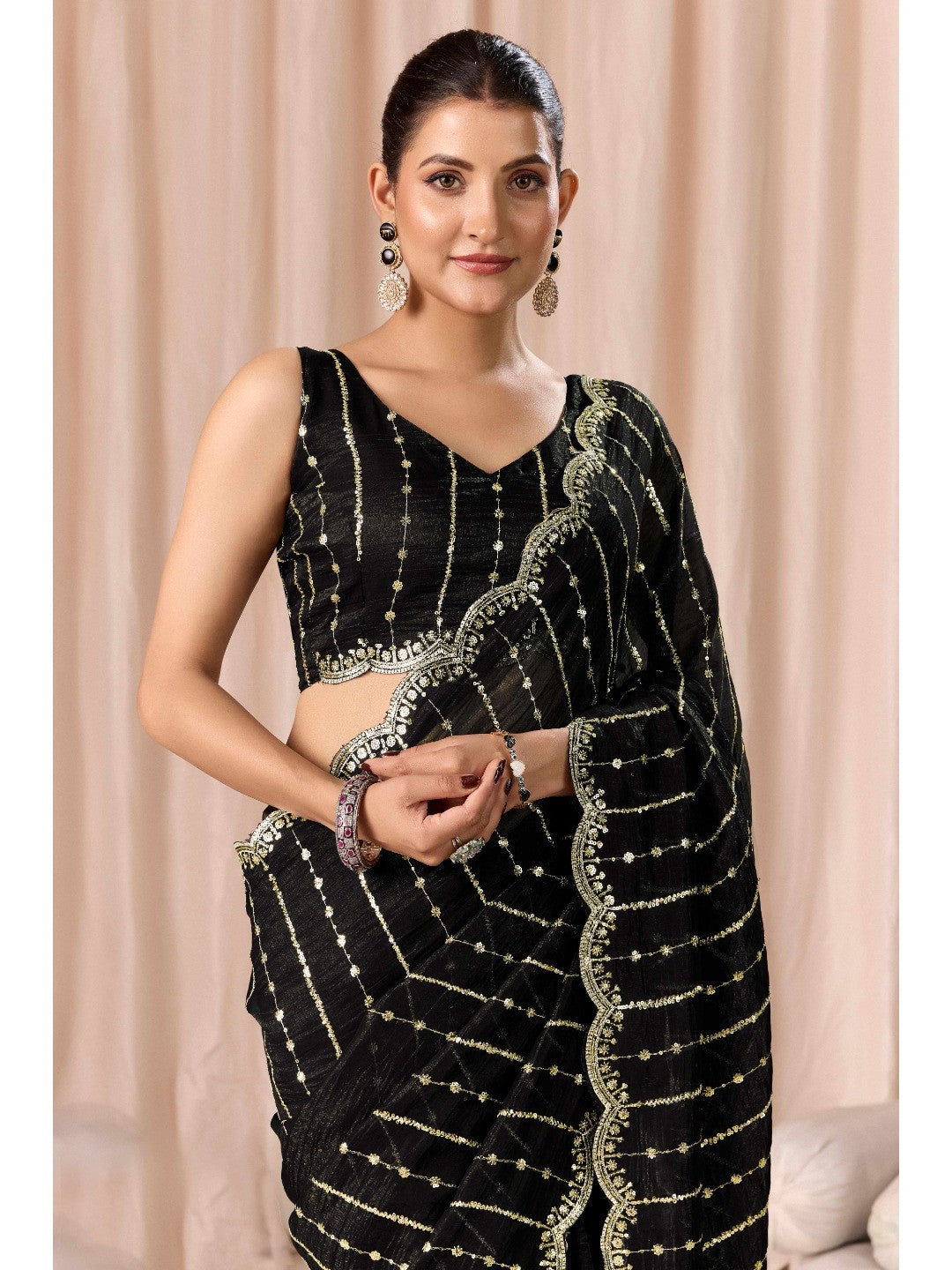 Black Crunchy Saree with Silver Embellishments - Image 4