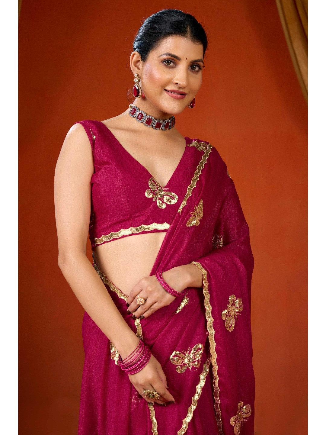 Elegant Magenta Organza Chiffon Silk Saree with Delicate Embellishment - Image 7