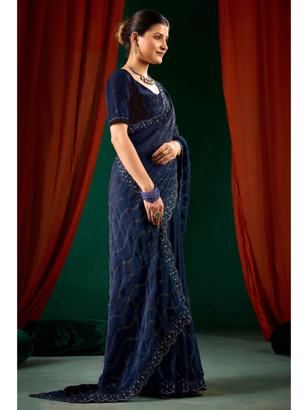Graceful Navy Blue Georgette Silk Saree with Delicate Embroidery - Image 4