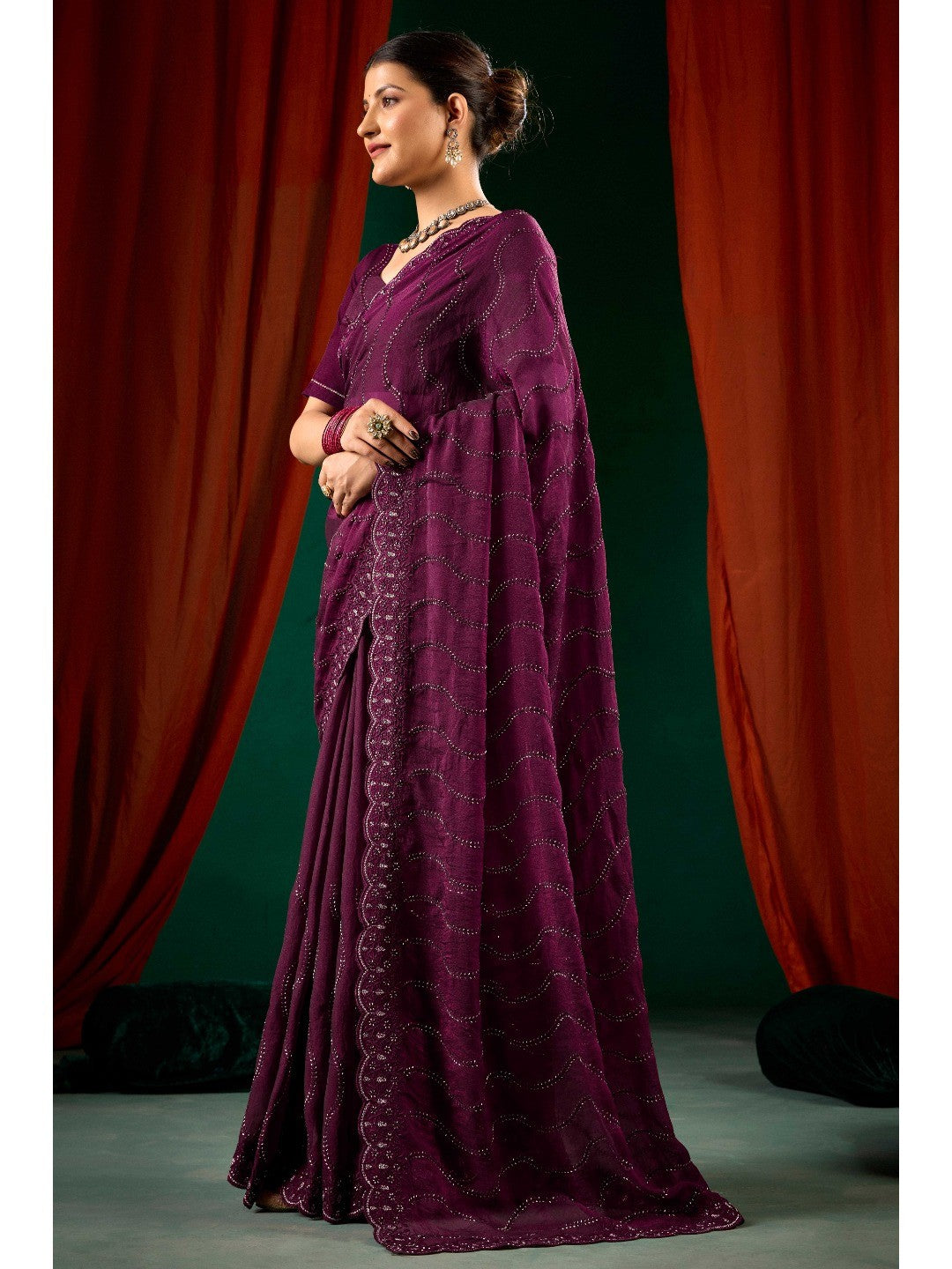 Graceful Purple Georgette Silk Saree with Delicate Embroidery - Image 3