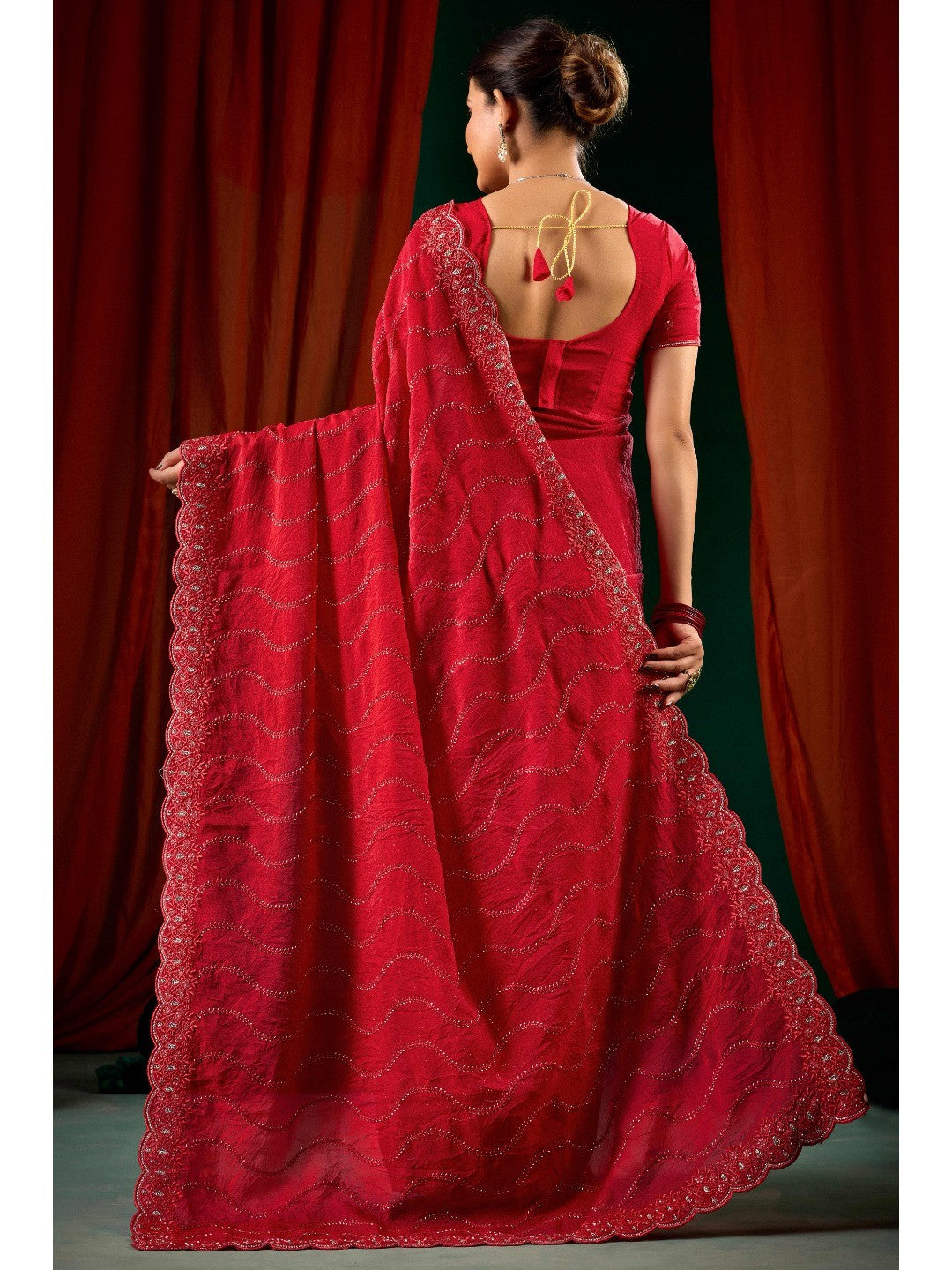 Graceful Red Georgette Silk Saree with Delicate Embroidery - Image 5
