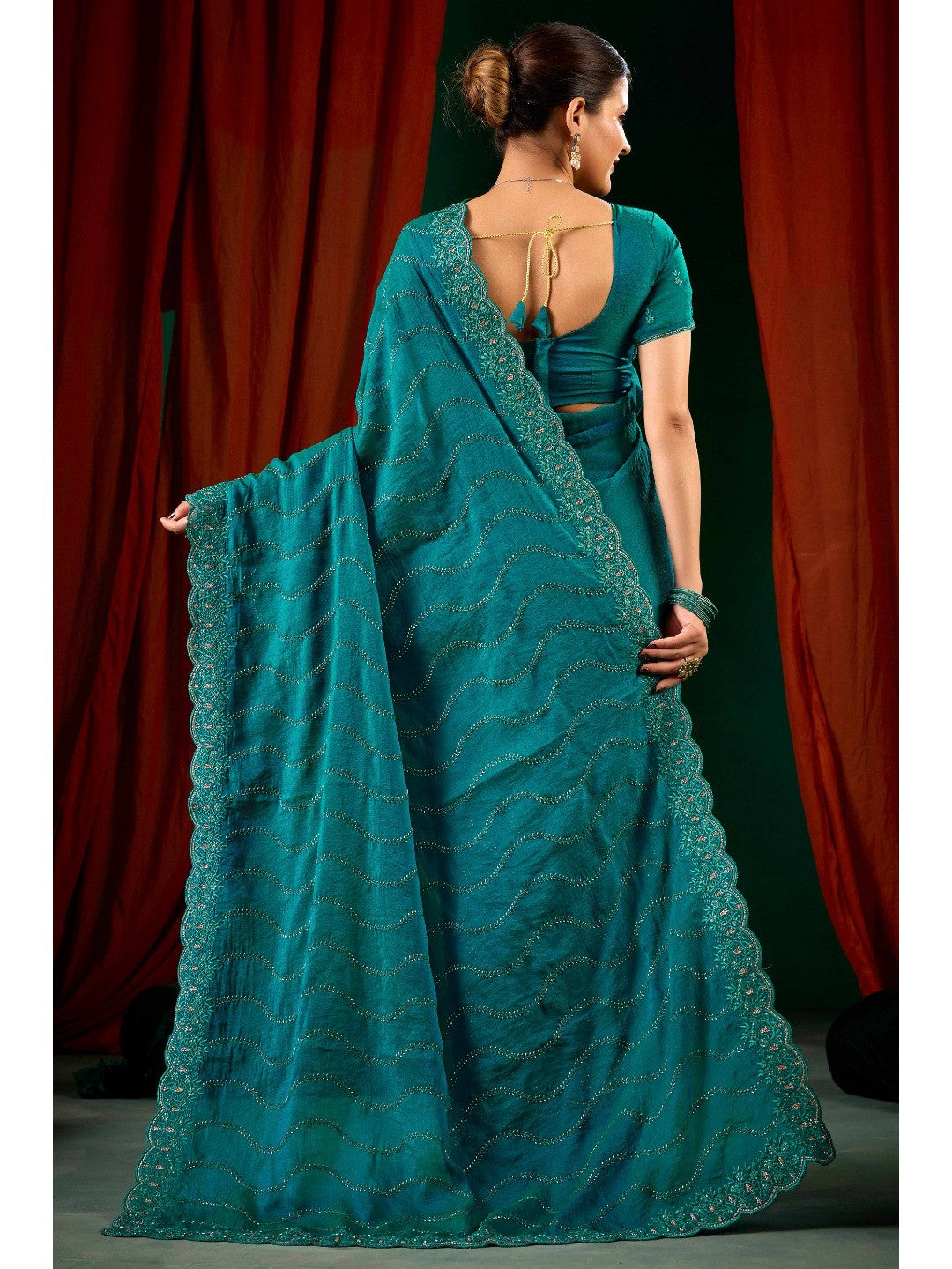 Graceful Teal Green Georgette Silk Saree with Delicate Embroidery - Image 5
