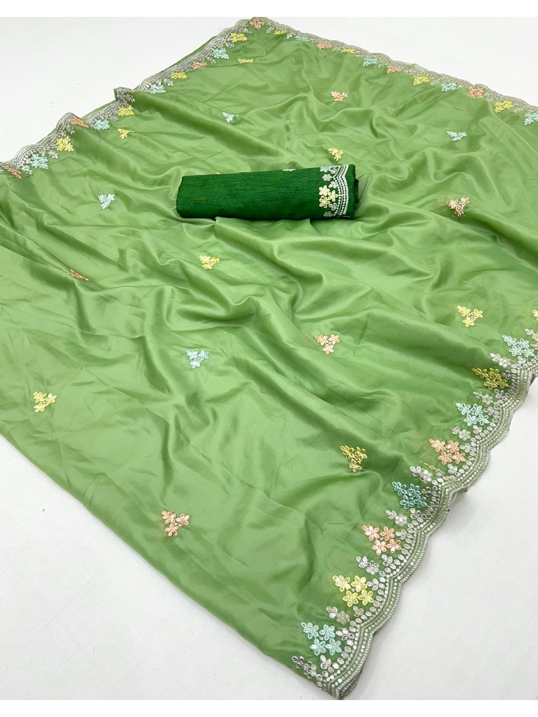 Opulent Green Floral Embroidered Crystal Tissue Saree Highlighted With Elegant Sequins Detailing - Image 3