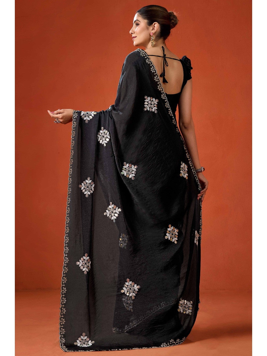 Graceful Black Georgette Silk Saree Adorned with Floral Embellishments - Image 5
