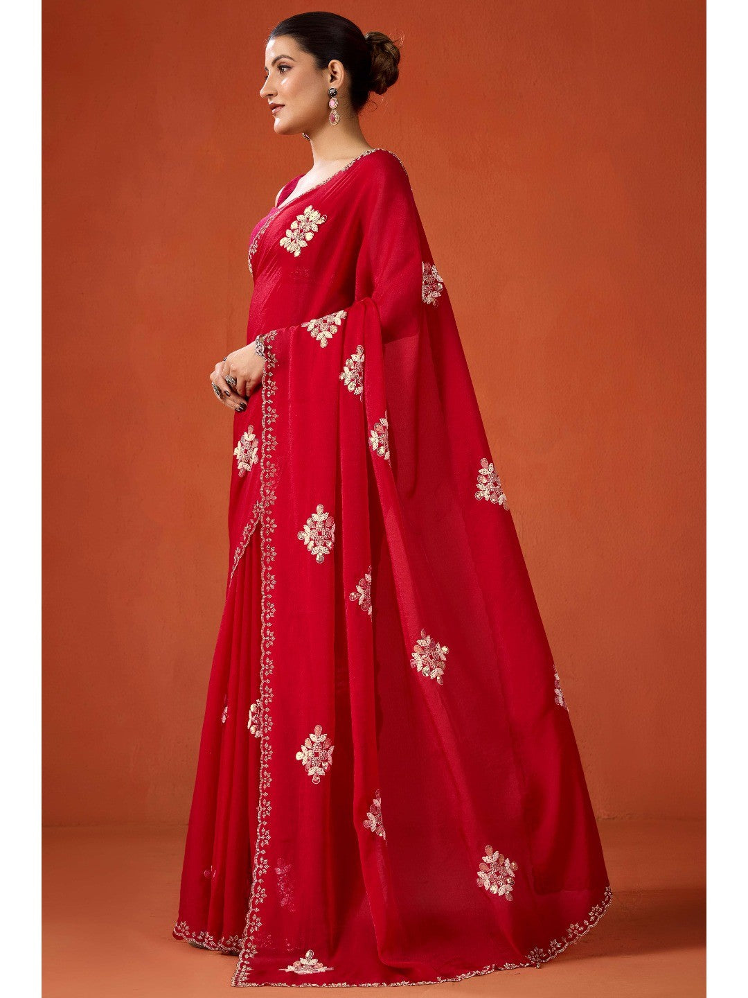 Graceful Red Georgette Silk Saree Adorned with Floral Embellishments - Image 2