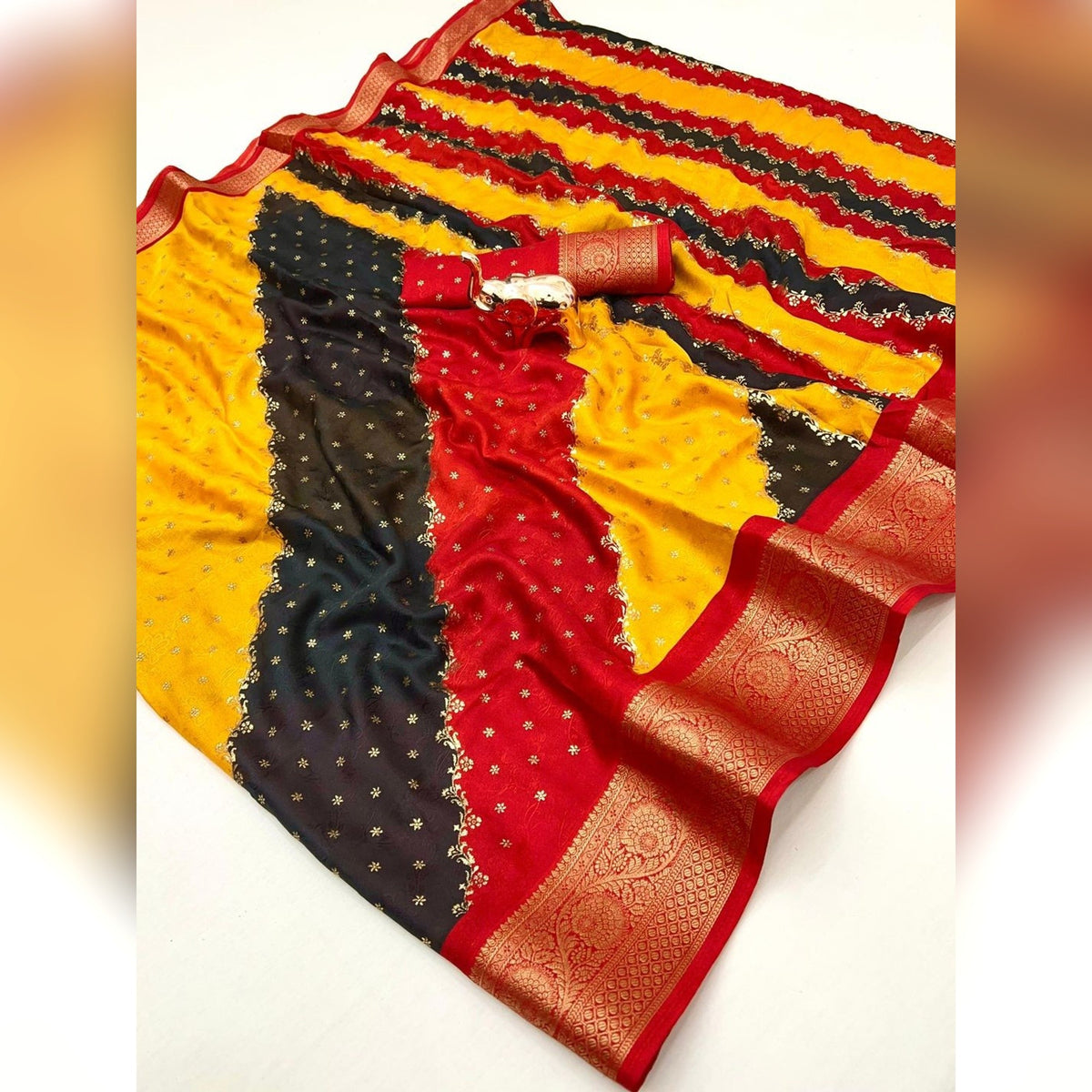 Striped Multicolor Georgette Saree with Zari Woven Border - Image 3