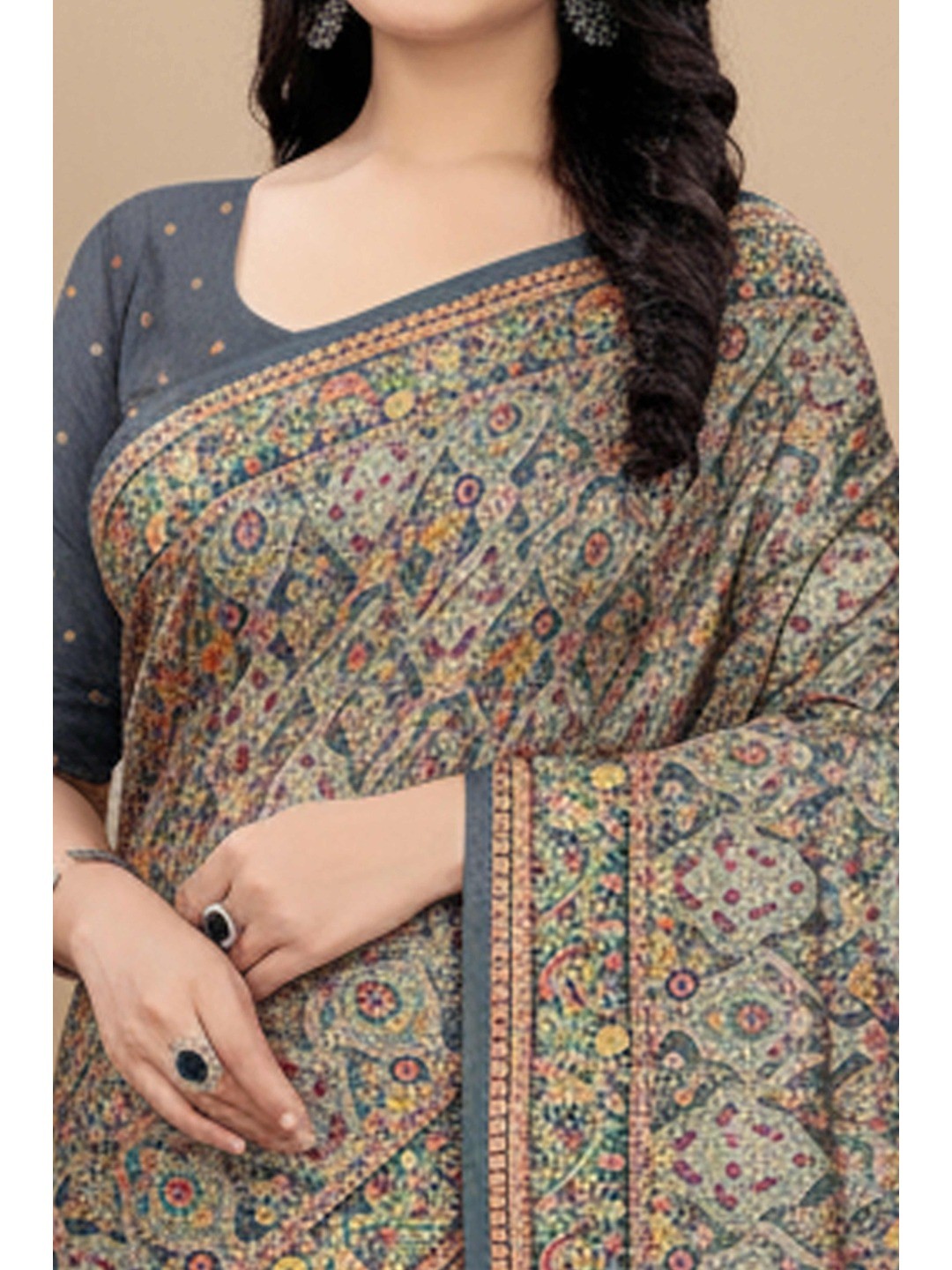 Classic Grey Pure Dola Viscose Saree Featuring Refined Position Printing - Image 2