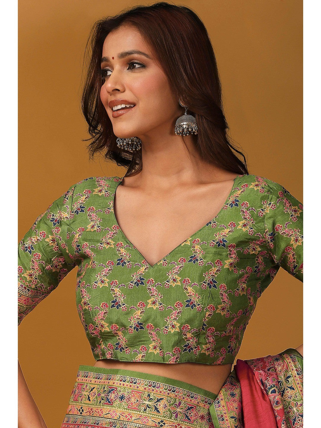 Elegant Pink Pure Viscose Dola Saree Adorned With Floral & Paisley Position Prints - Image 8