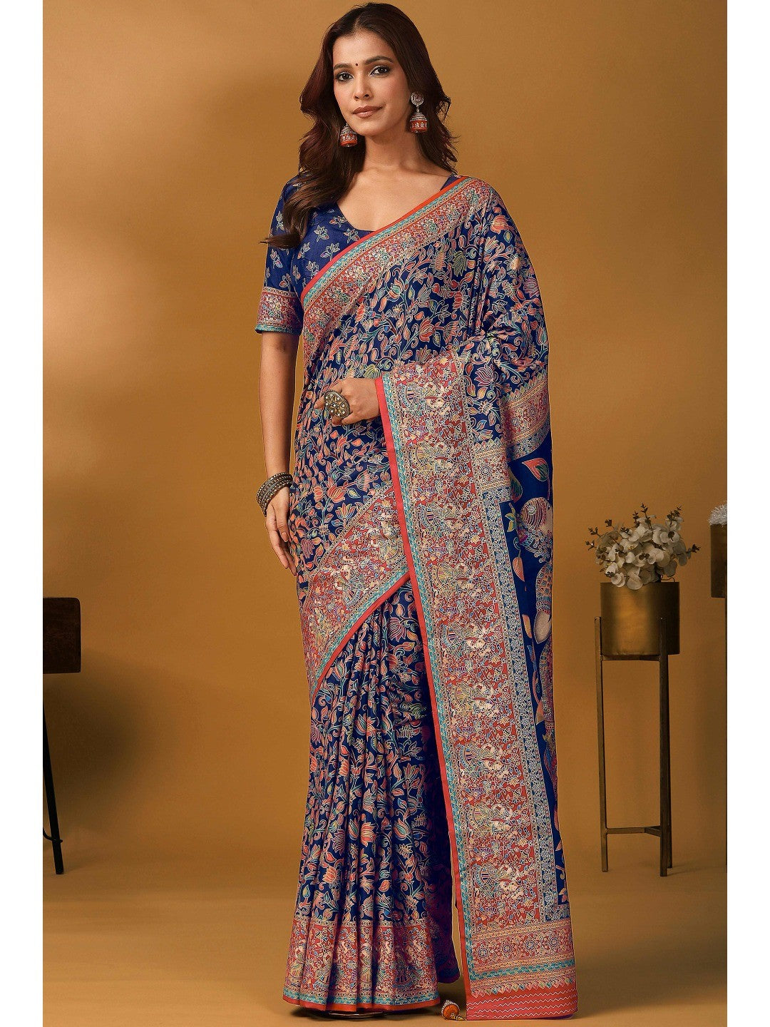 Graceful Navy Blue Kalamkari Art Visocse Saree With AllOver Floral Motifs & Grand Storytelling Pallu - Image 1