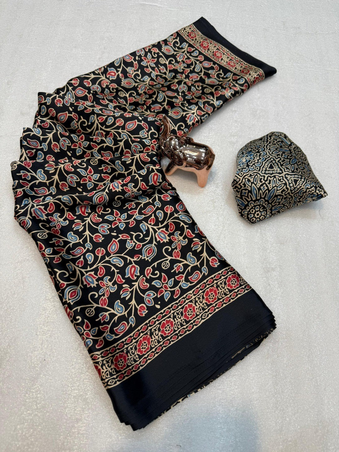 Black Floral Printed Crepe Saree with Detailed Ajrakh Pallu and Timeless Traditional Look - Image 3