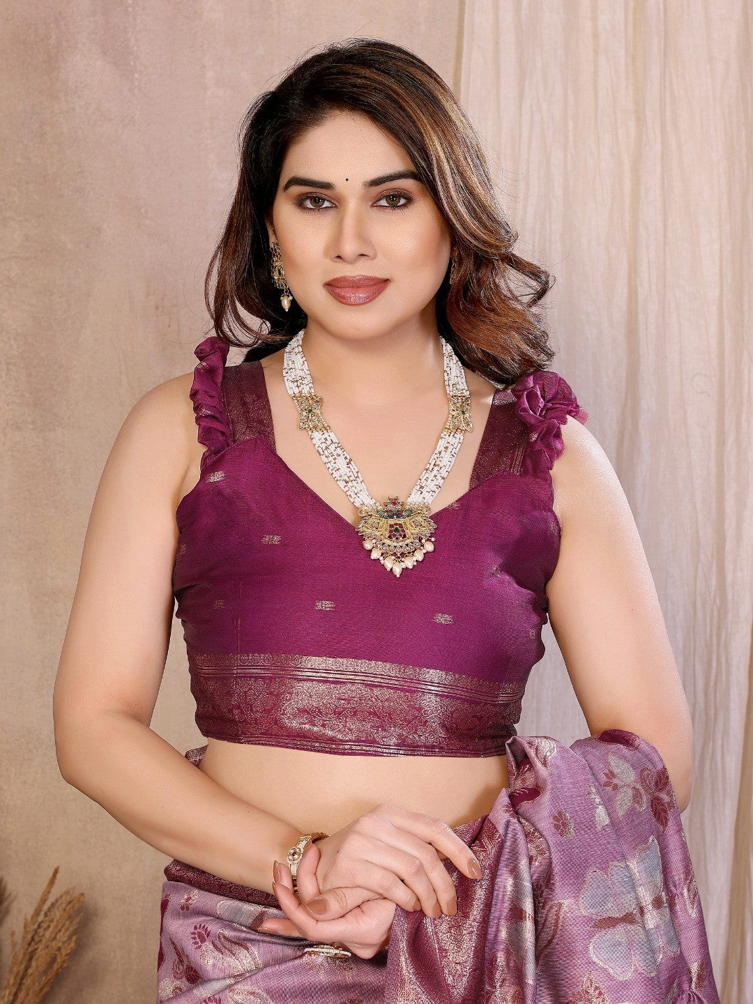 Graceful Purple Floral & Butterfly Motifs Zari Woven Pure Cotton Saree With Designer Tassel Pallu - Image 4