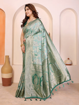 Classic Rama Green Jacquard Weaving Pure Cotton Saree With Elegant Floral Motifs & Tassel Pallu - Image 2