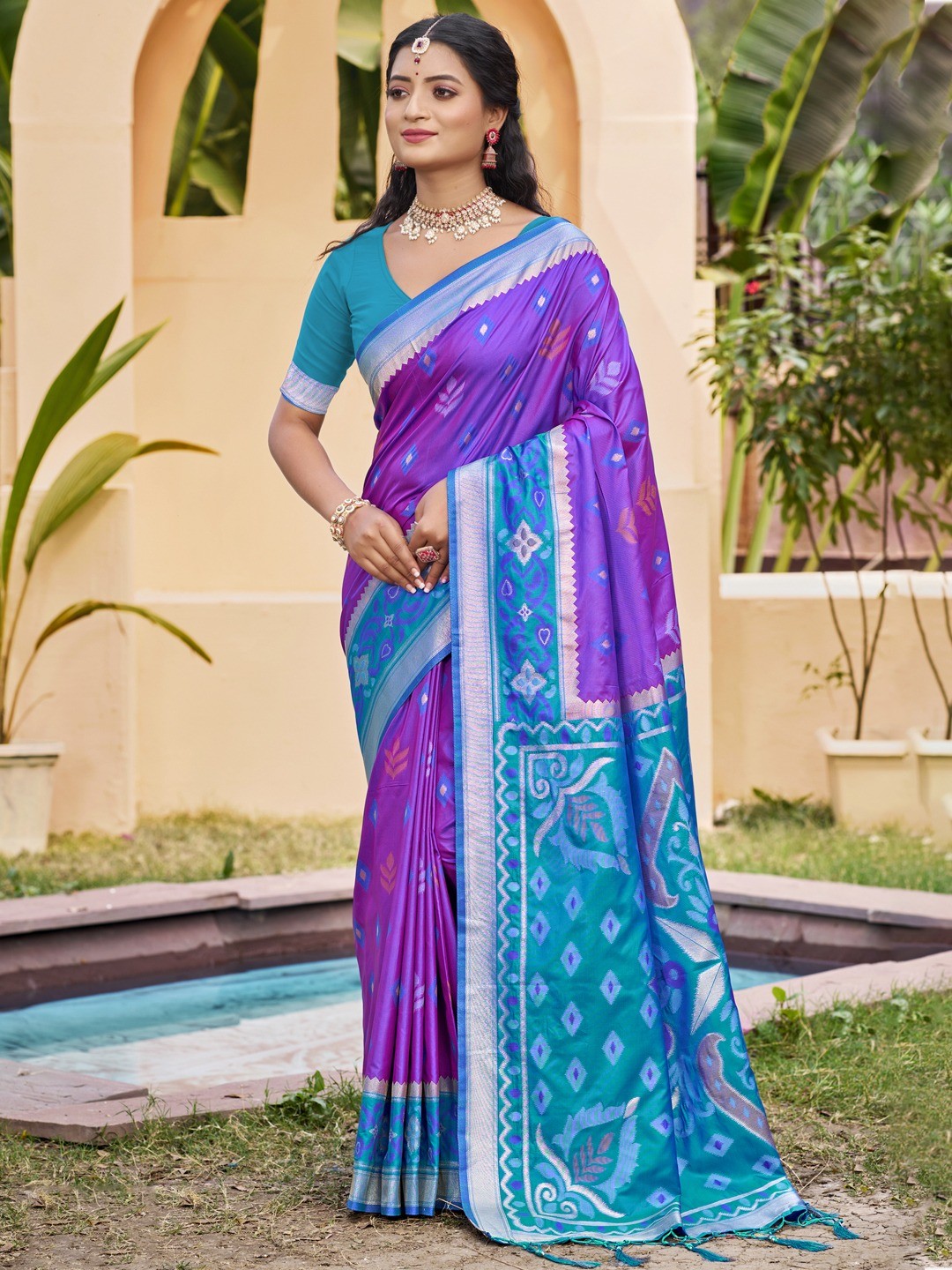 Purple Silk Blend Saree Featuring Classic Ikkat Print and Intricate Woven Design Finish - Image 1