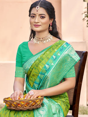 Elegant Light Green Ikkat Print Woven Silk Blend Saree with Green Border - Image 2