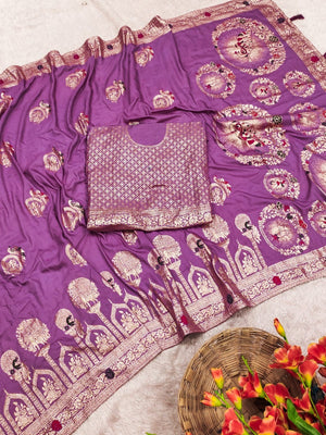 Purple Cotton Blend Saree featuring Exquisite Antique Peacock & Deer Motif Weaving With Grand Pallu - Image 2
