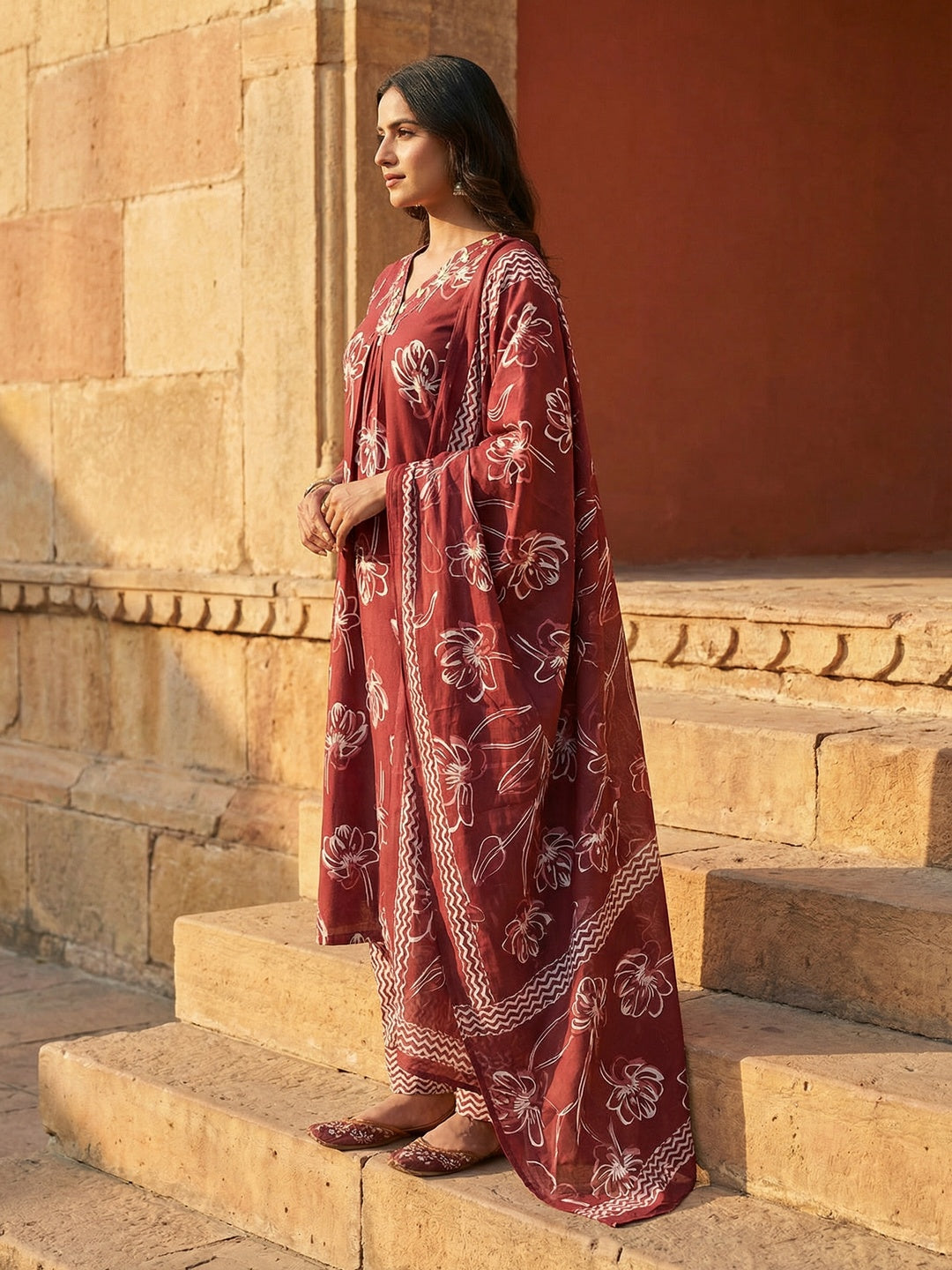 Maroon Floral Printed Pure Cotton Straight Fit Salwar Suit - Image 3