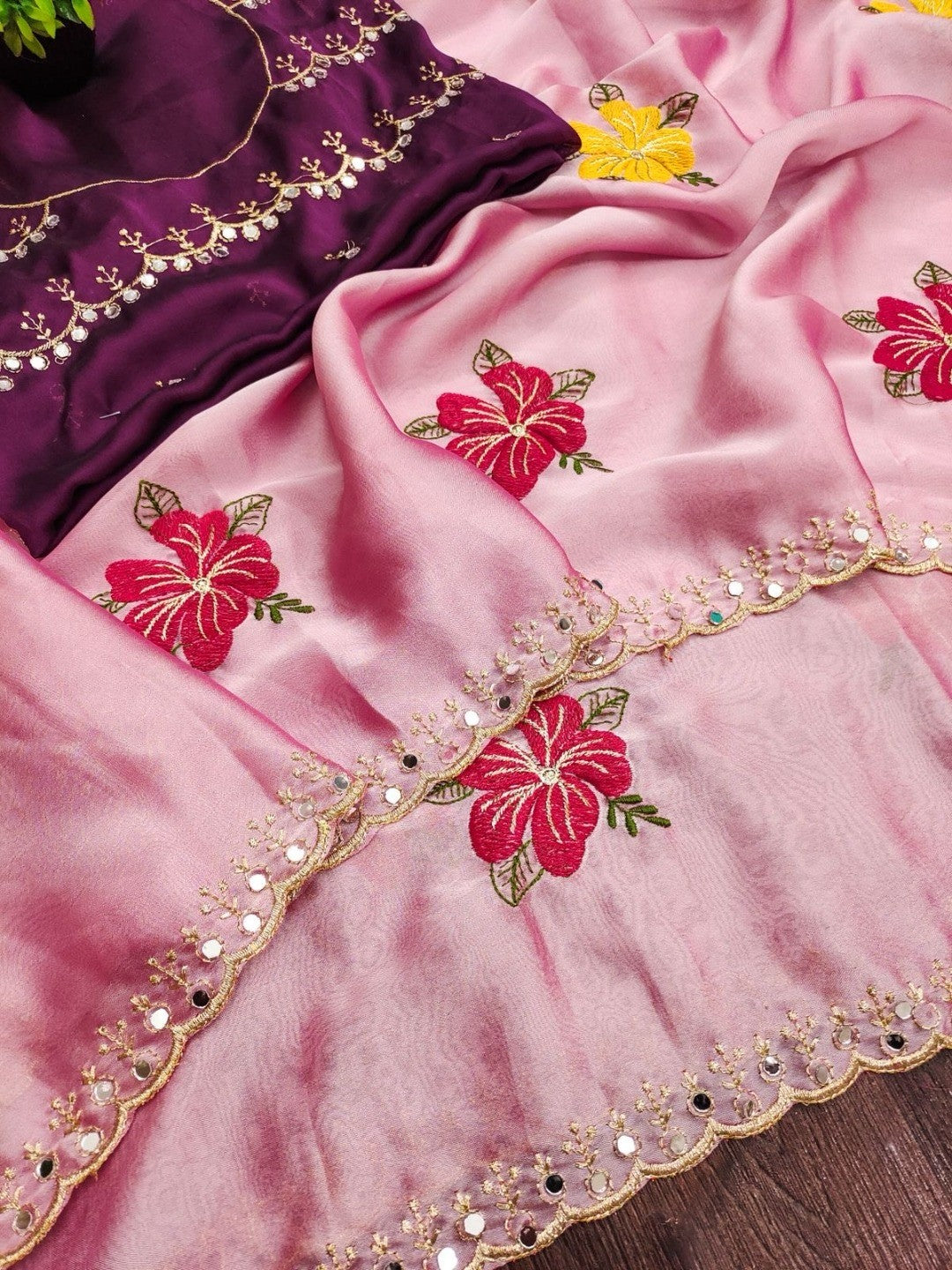 Pink Floral Thread Work Saree Viscose Beautiful Mirror Border Festive Glamour - Image 3