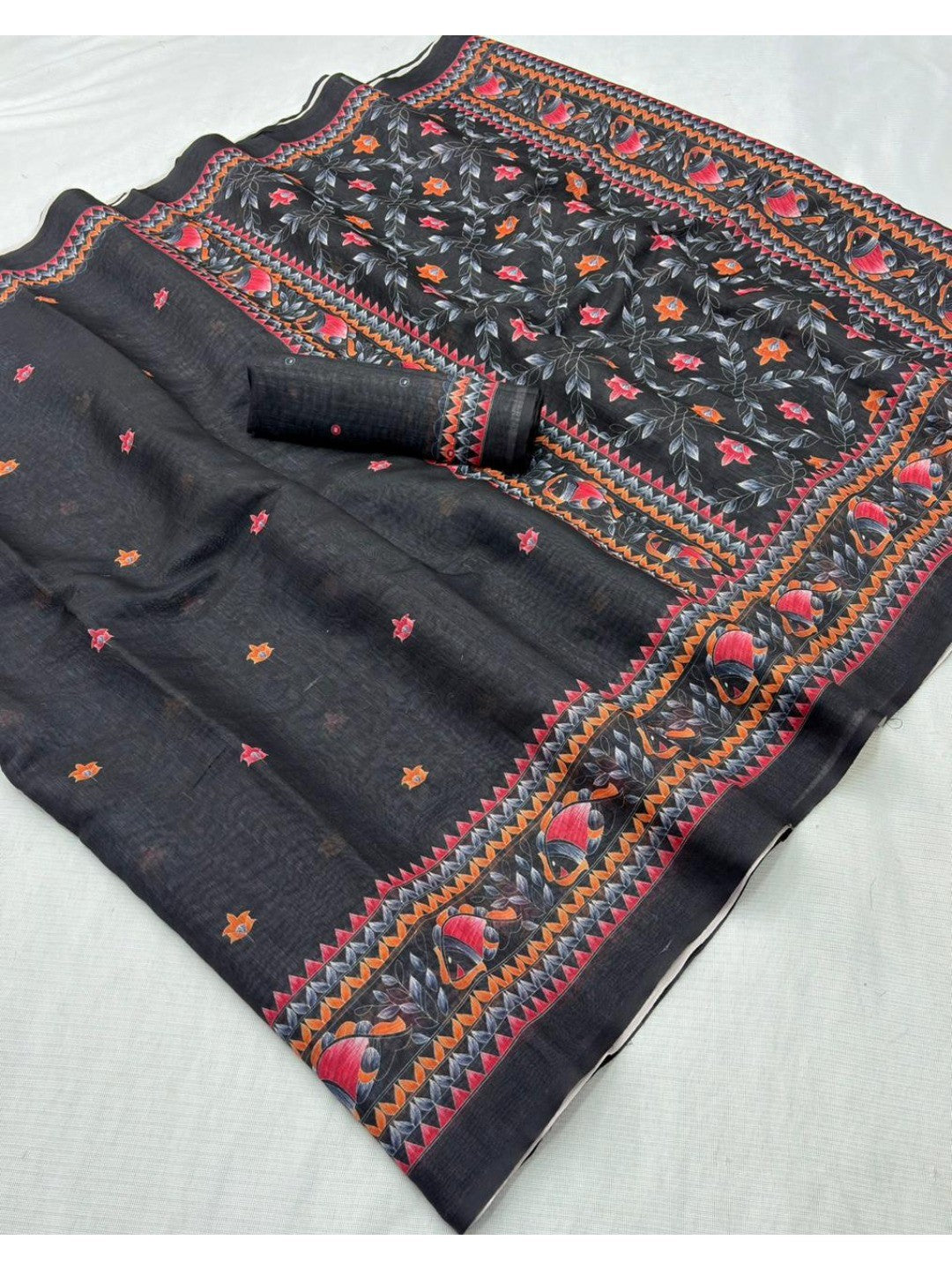 Black Linen Saree with Timeless Floral Printed Detailing for Modern Ethnic Styling - Image 2