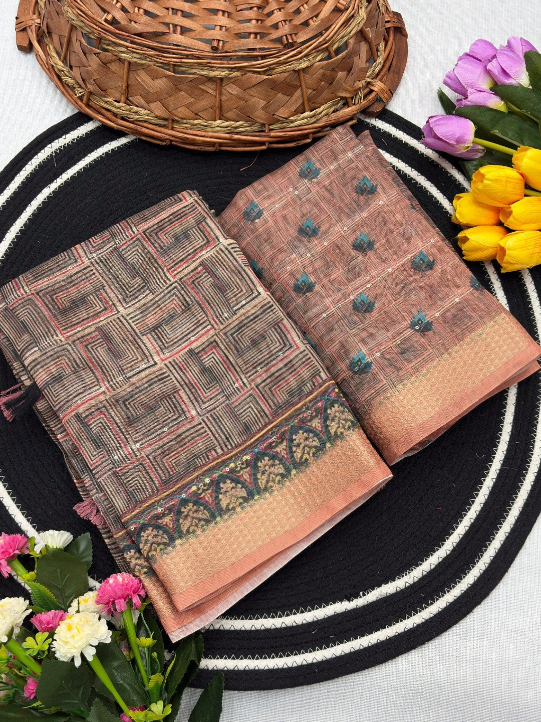 Peach Abstract Digital Print Cotton Blend Saree with Fine Fabric Texture and Elegant Look - Image 3