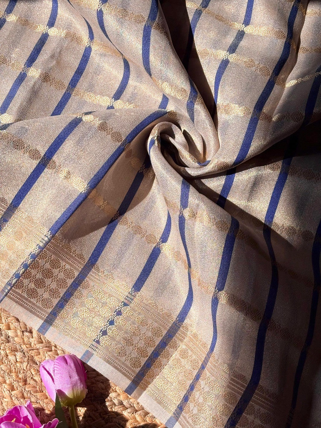 Beige Zari Woven Tissue Saree with Smooth Fabric Fall and Detailed Woven Pattern - Image 2
